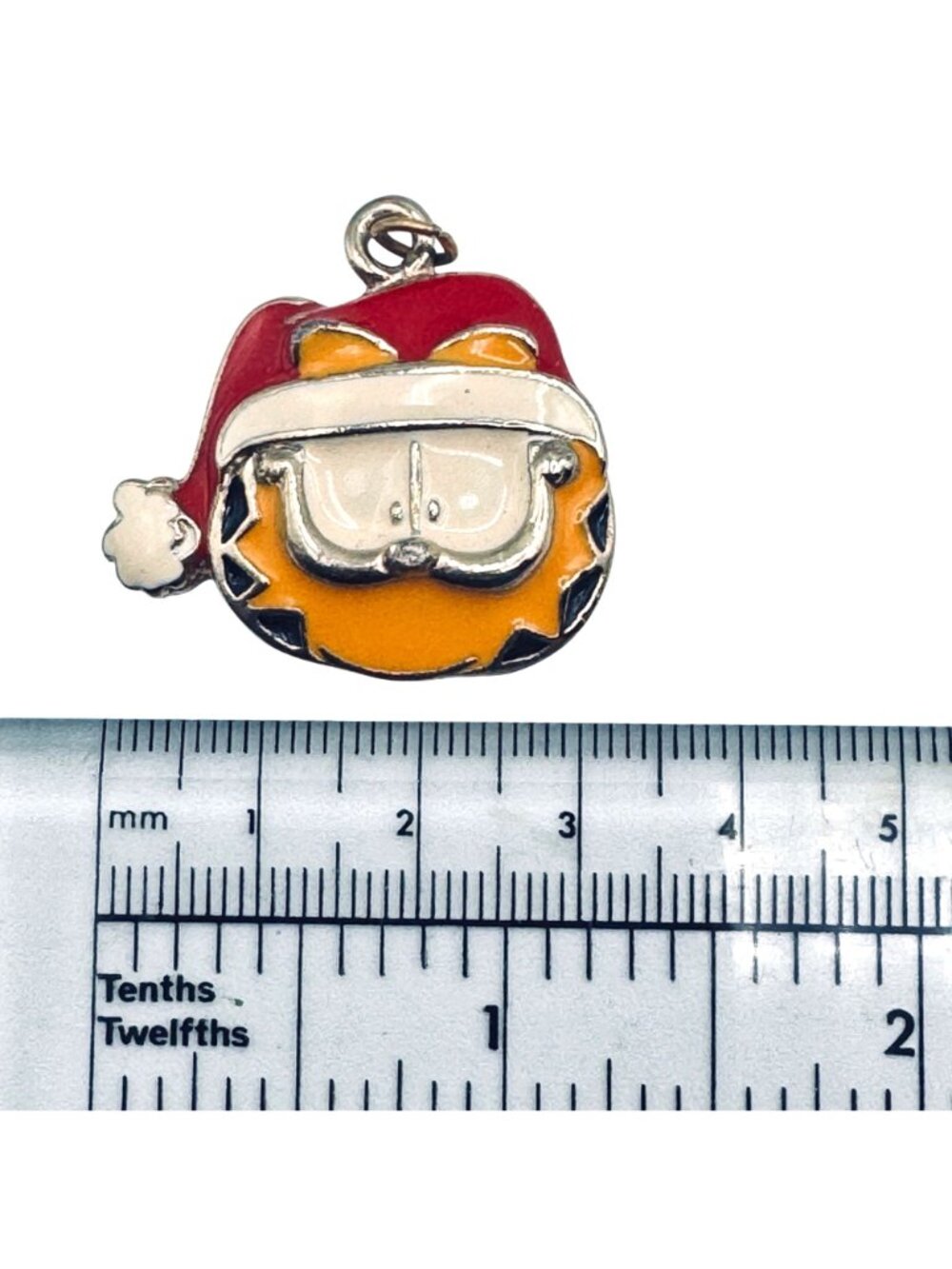 Garfield Santa Hat Enamel Metal Charm Vintage Retro Holiday Pendant Collectible - Picture 5 of 6